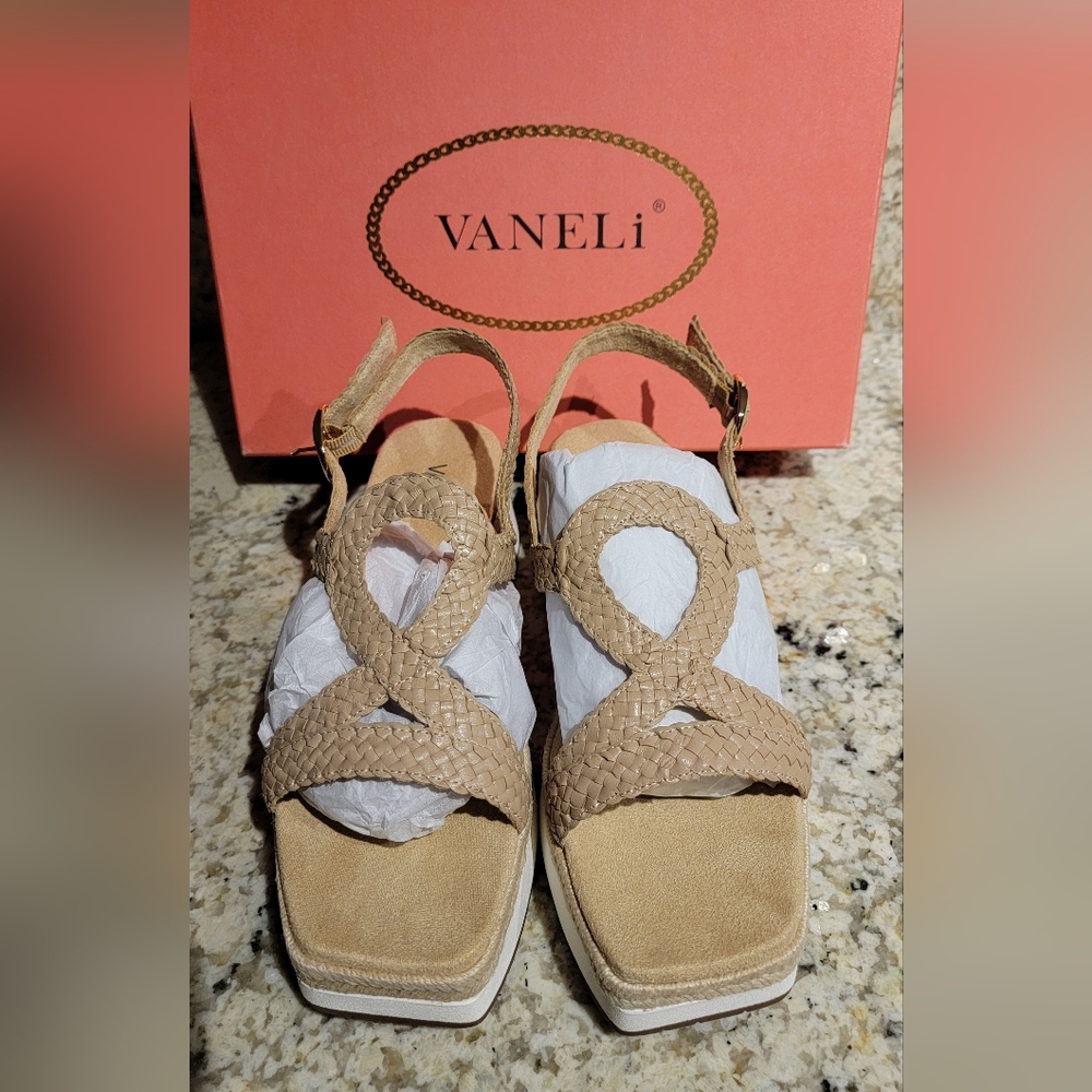 Vaneli Emalia Women's Braided Tan Platform Sandals Size 9 NWT